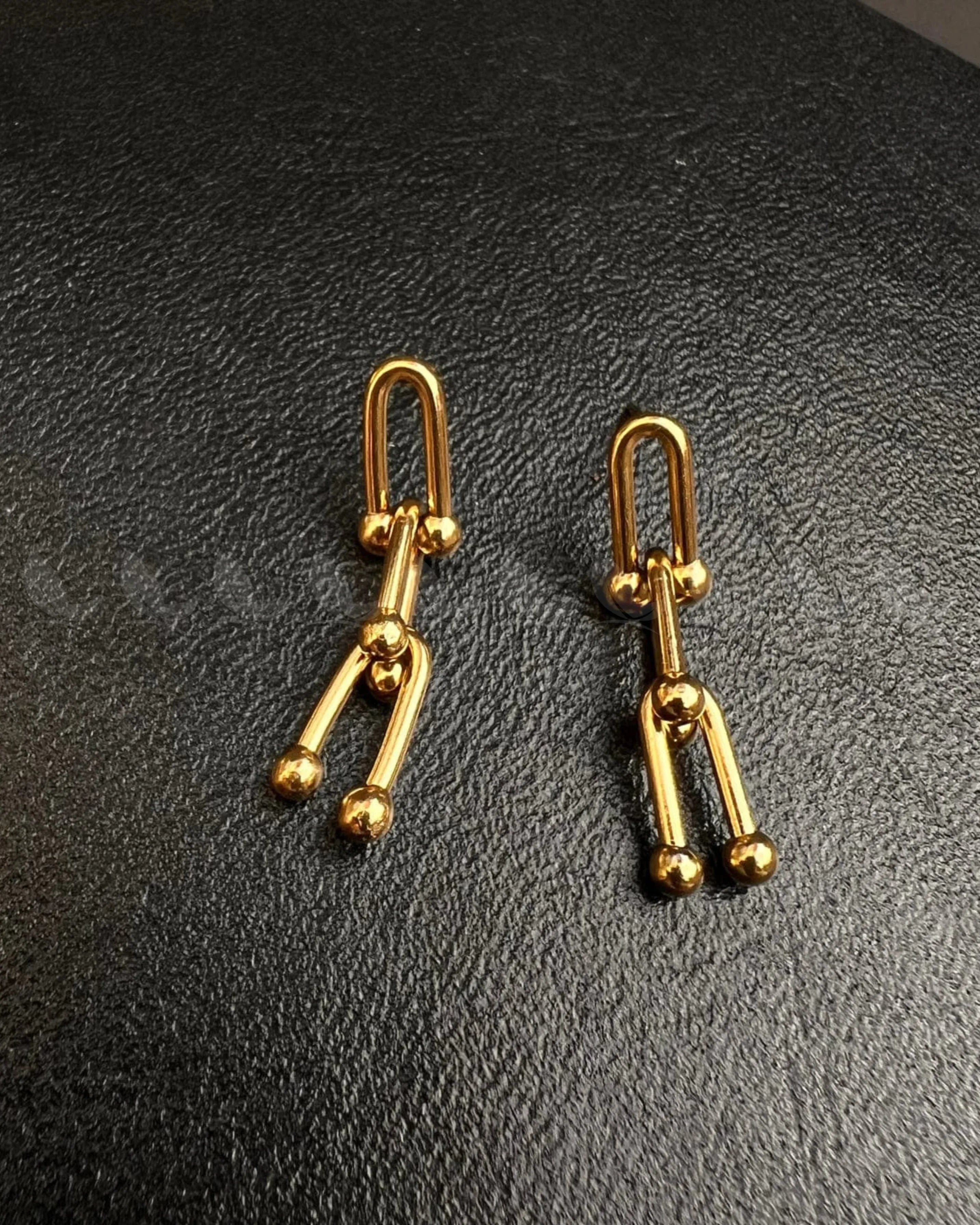 Rivulet Earrings - Zeesy.pk