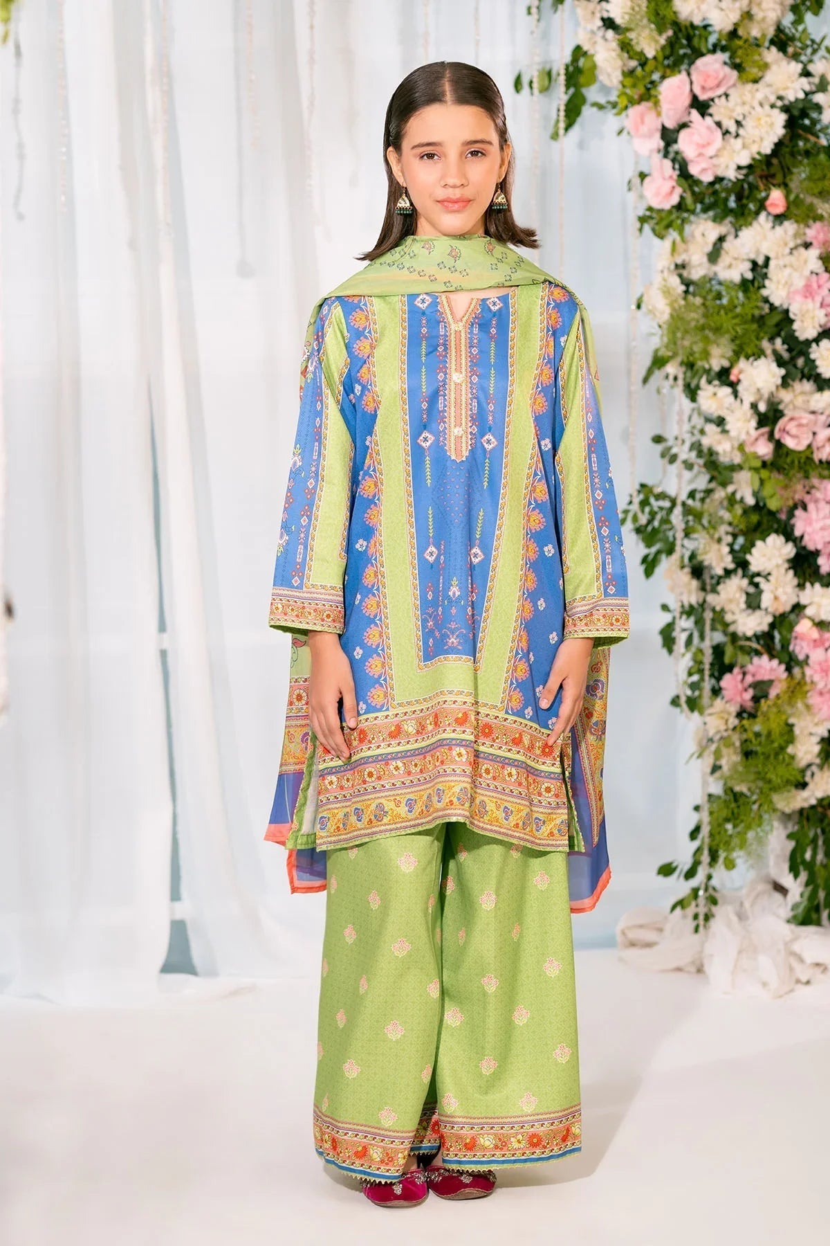 Adorn your daughter in exquisite traditional Pakistani attire. Our girls' party wear collection