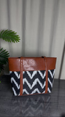 Fineur Shoulder Canvas Bag ZigWave - Brown