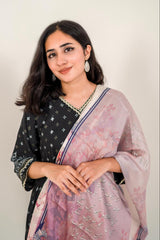 Tng By Md Stole Collection-Parizaad Stole (Pink)