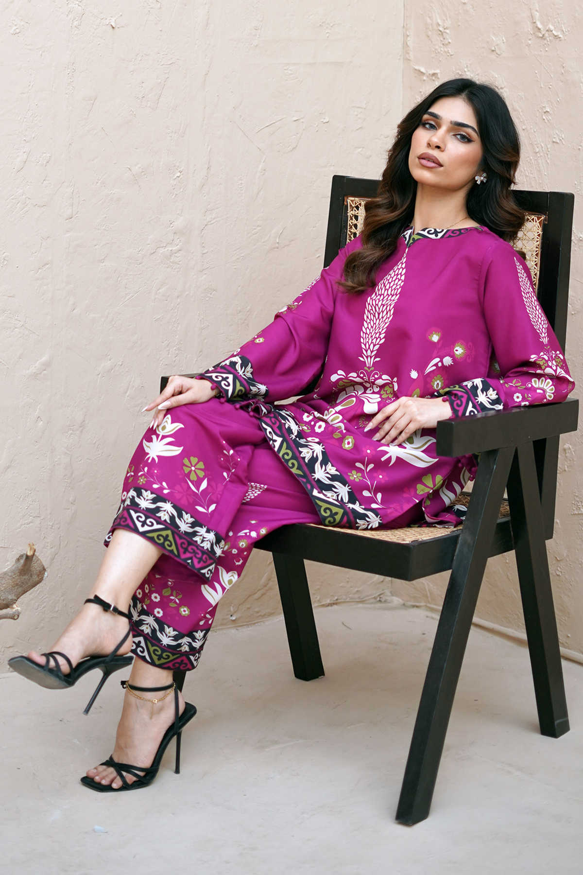 Shomi nairah