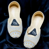 ROYAL WHITE GOLD - Khussa Master