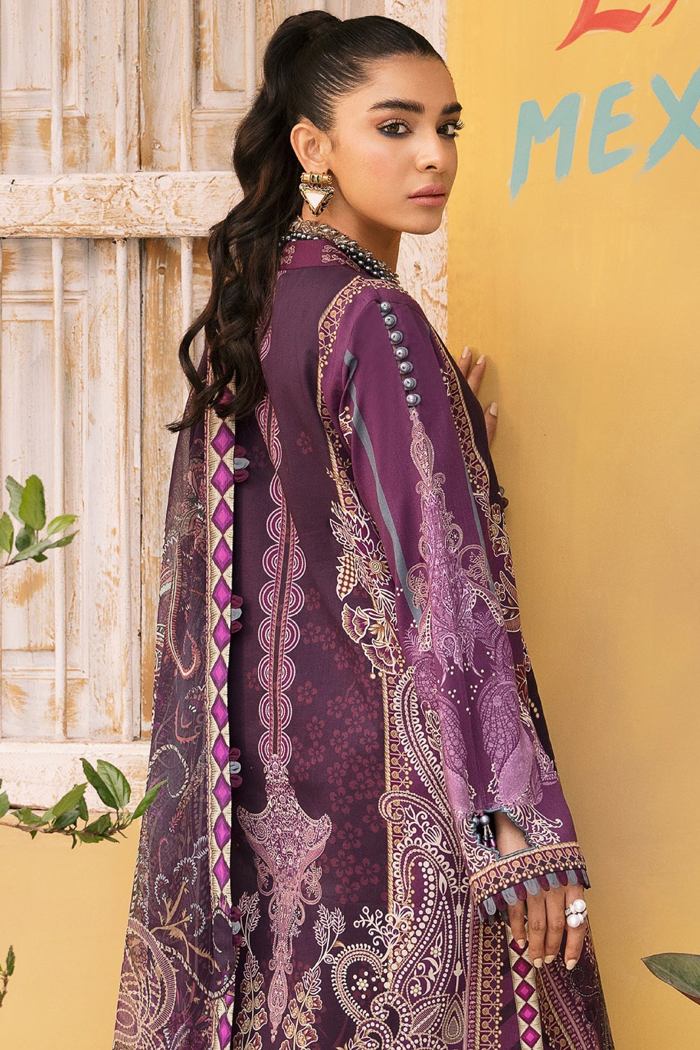 Gulaal Unstitched 3 Piece Lawn Vol-02 Collection'2023-01-Mireia