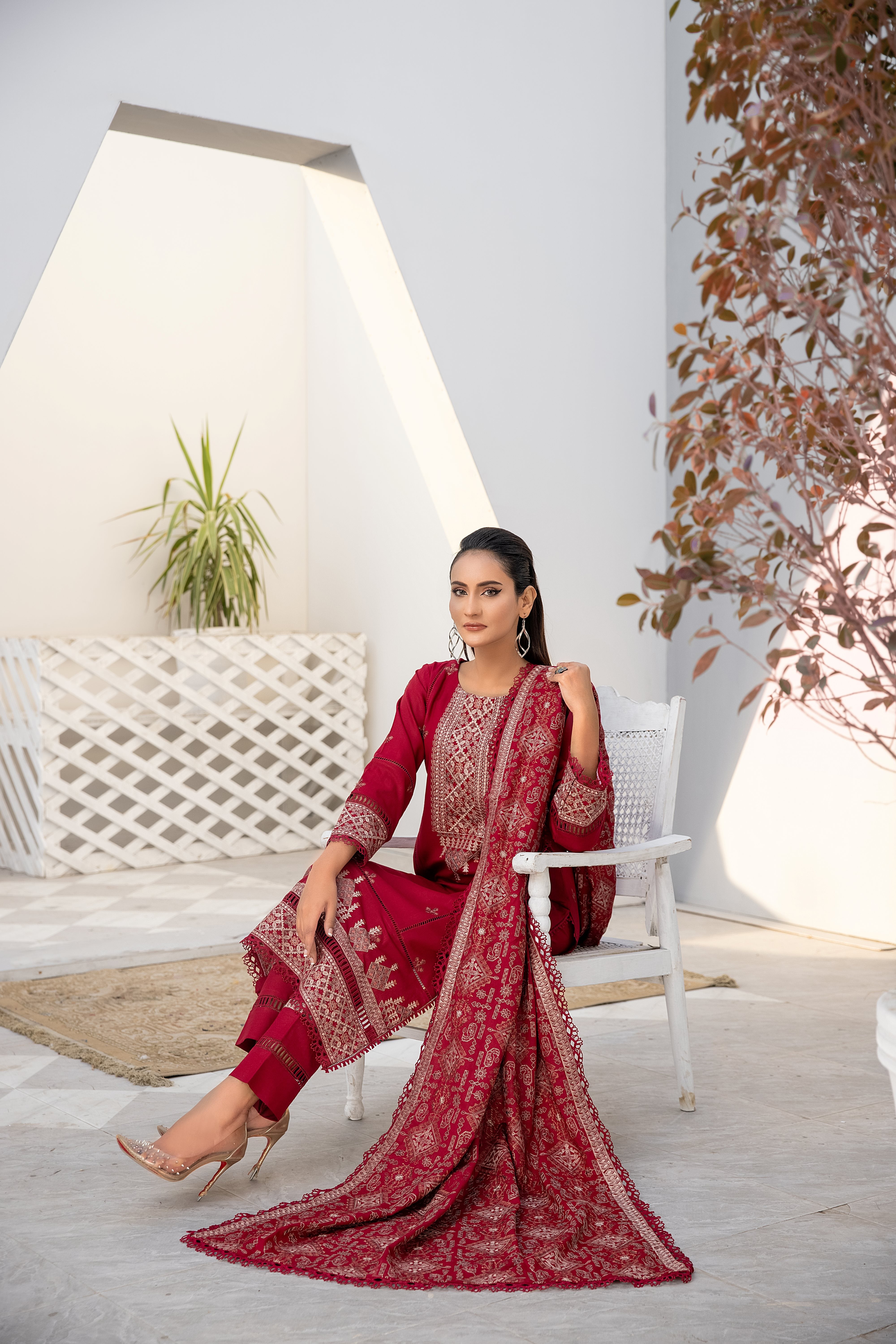 threadsweaves x shomi