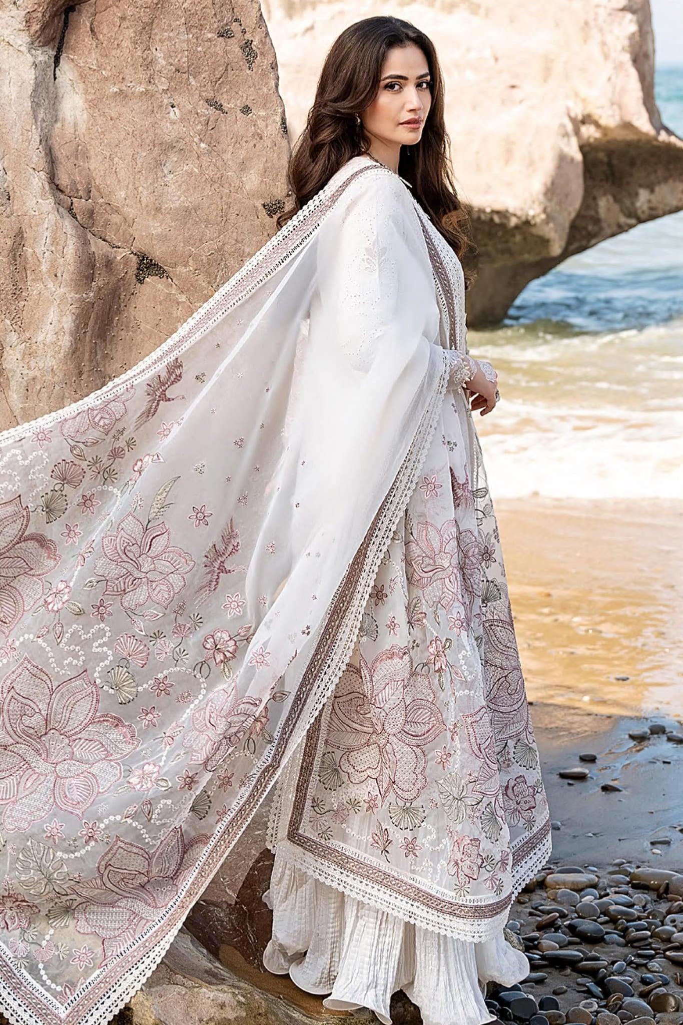 Shahkaar by Jazmin Unstitched 3 Piece Eid Festive Lawn Collection'2023-01-Heer