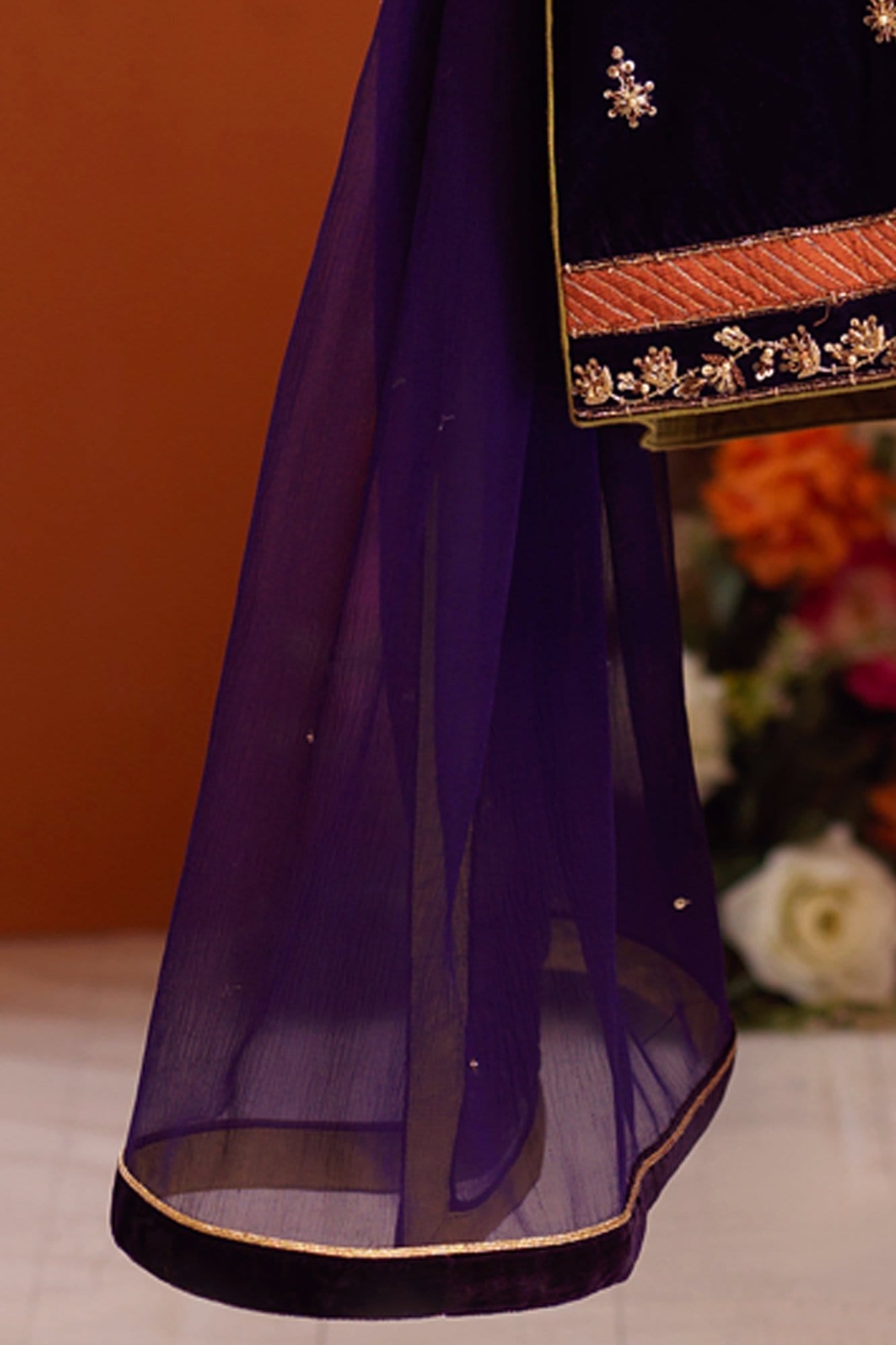 Bagh-E-Makhmal Separates By Zaaviay Stitched Shajar Chiffon Dupatta