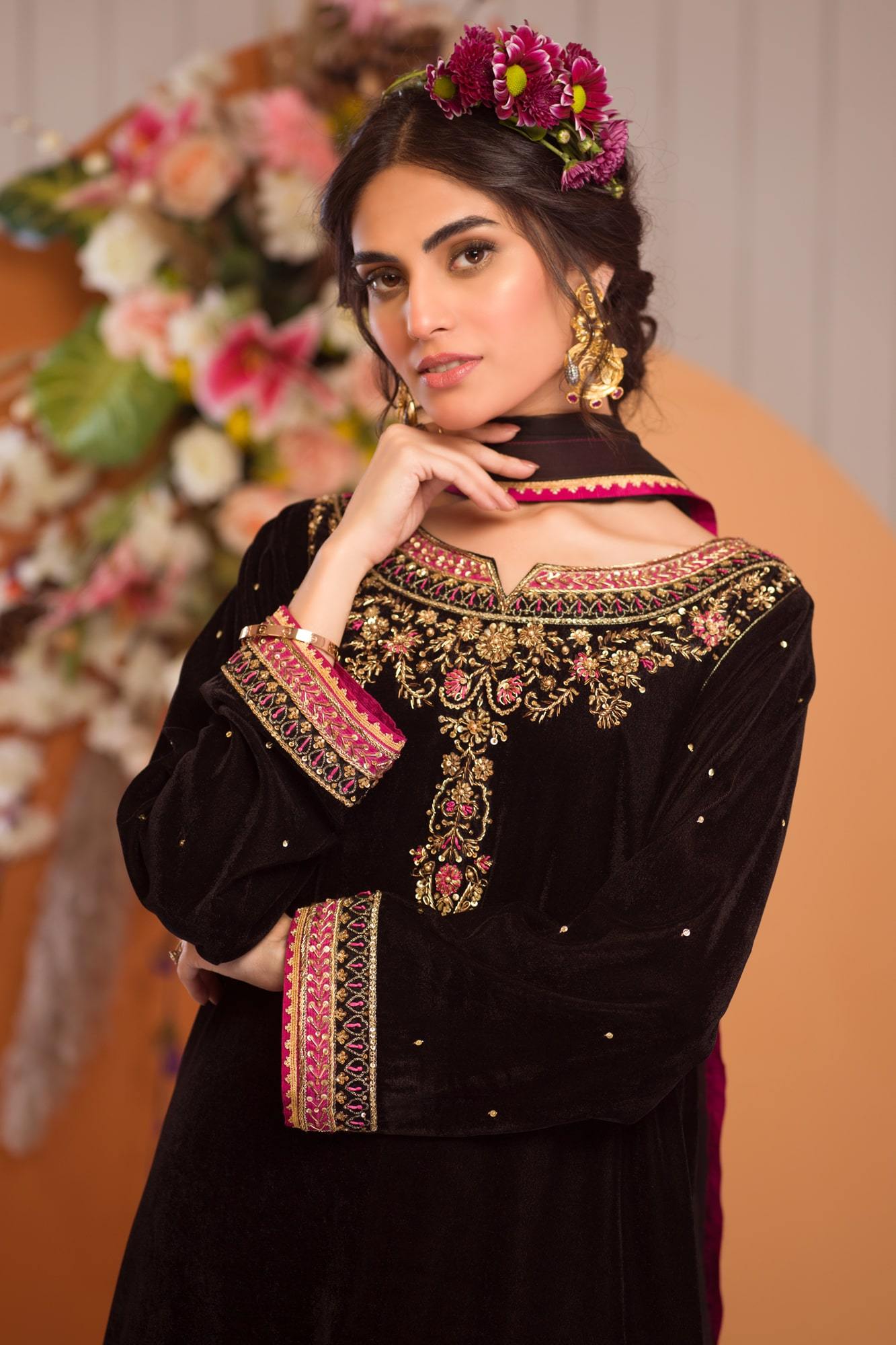 Makhmal By Zaaviay Stitched Phulwari (Three Piece)