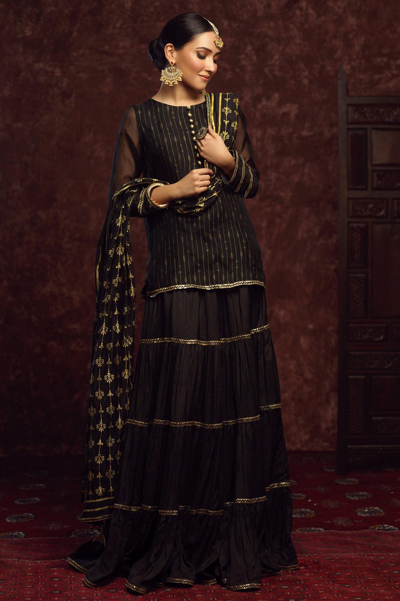 Gehna By Zaaviay Stitched Hasli (Three Piece)