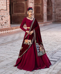 Makhmal By Mazil Shawl Suit-Lotus