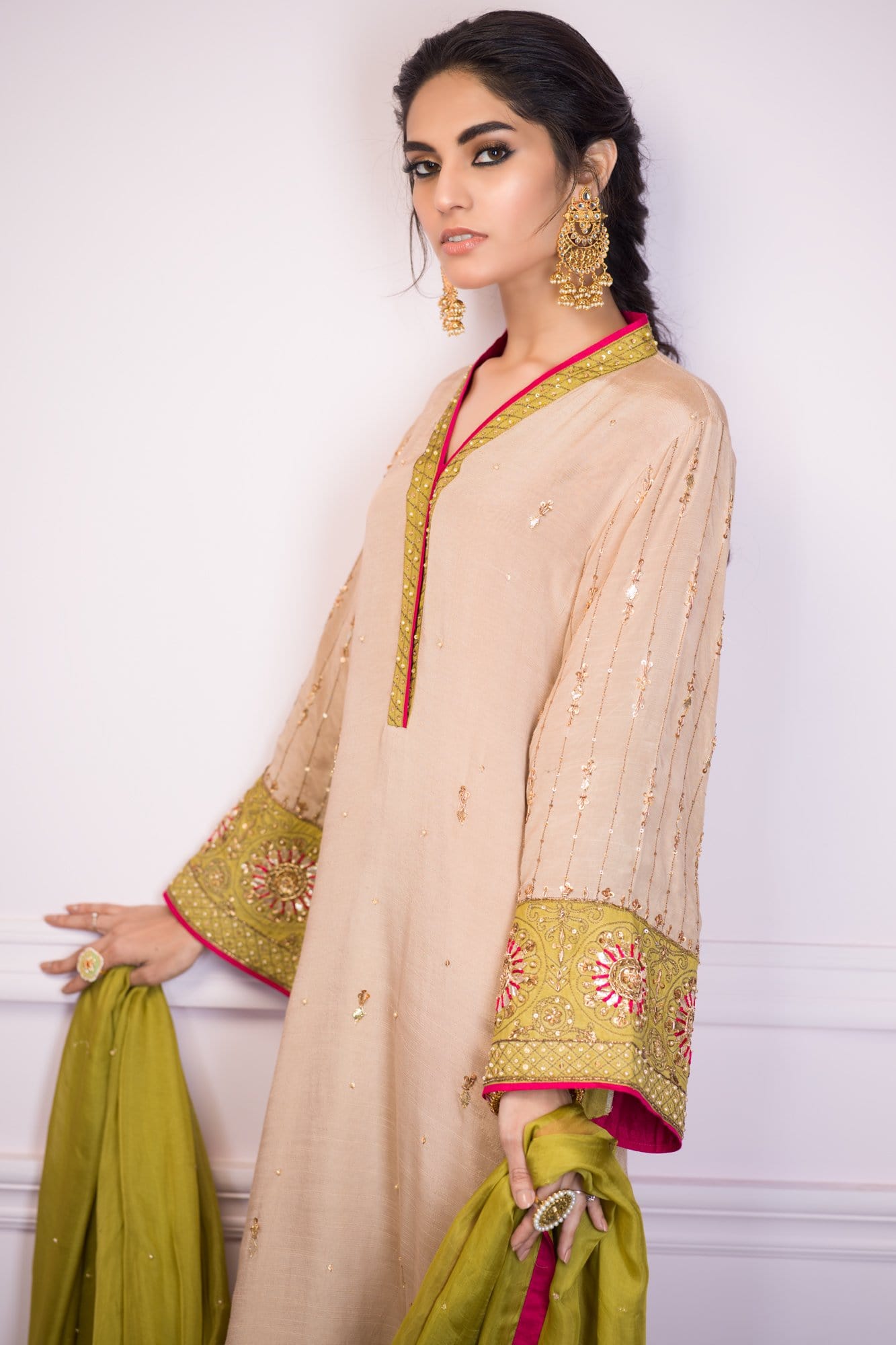 Gehna By Zaaviay Stitched Kangan (Three Piece)