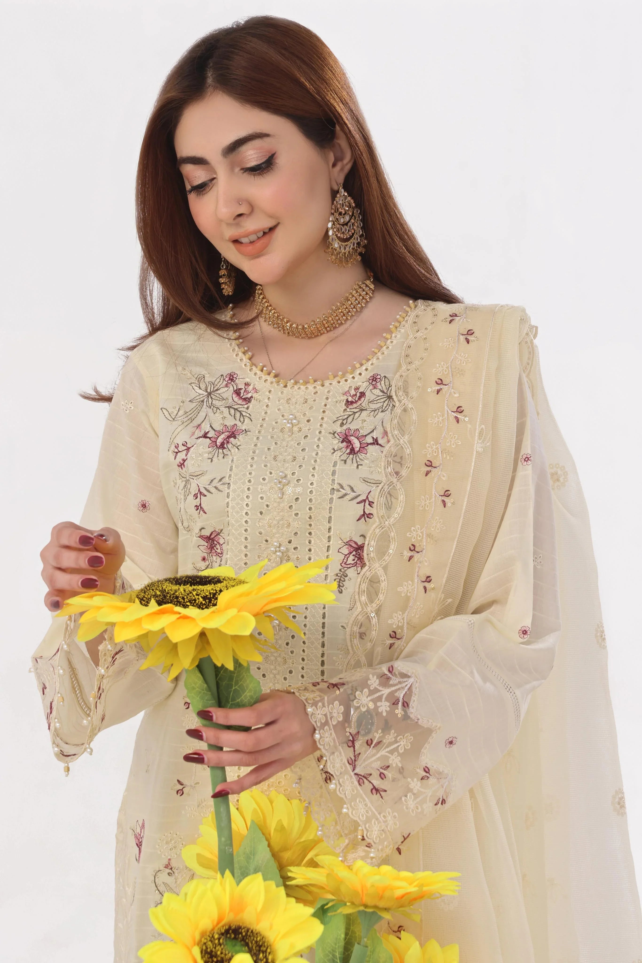 Dressline New Un Stitched 3 Pcs Premium Chikankari Emb Check Lawn Digital Printed Collection