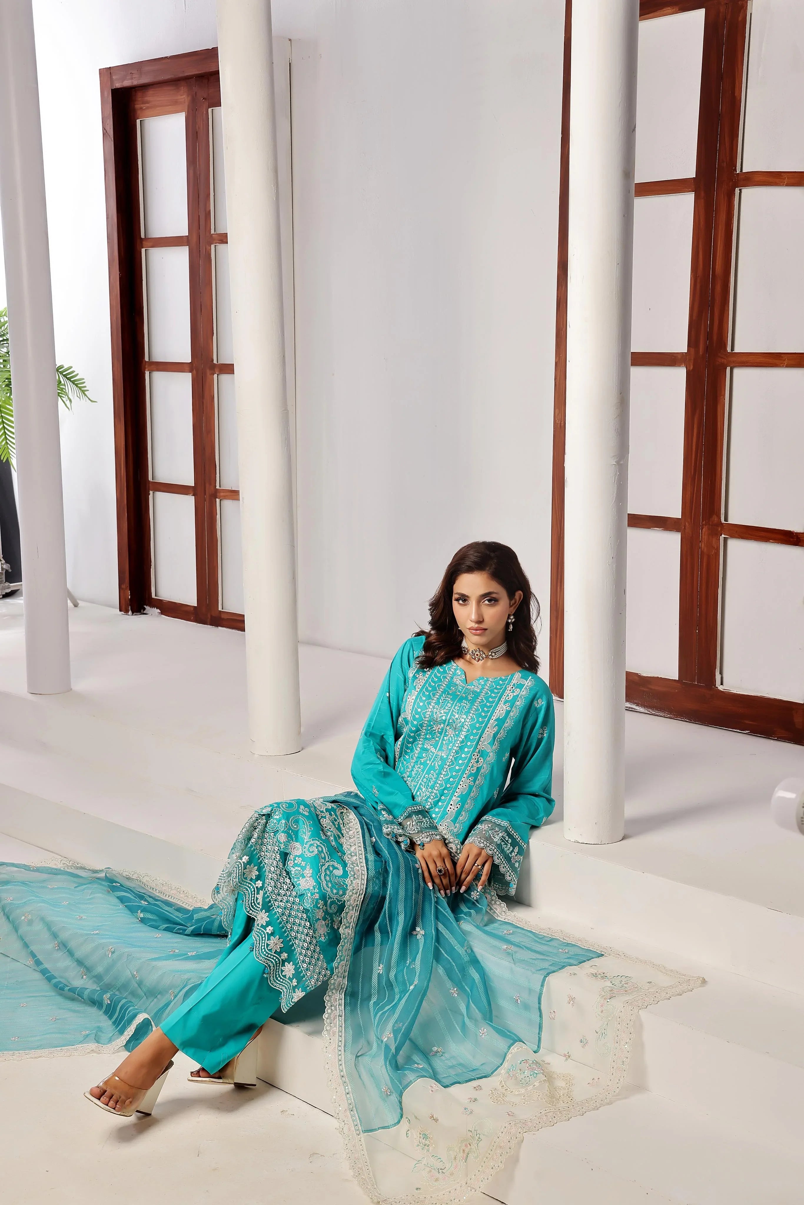 Dressline New Un Stitched 3 Pcs Premium Emb Chikankari Doriya Lawn Collection