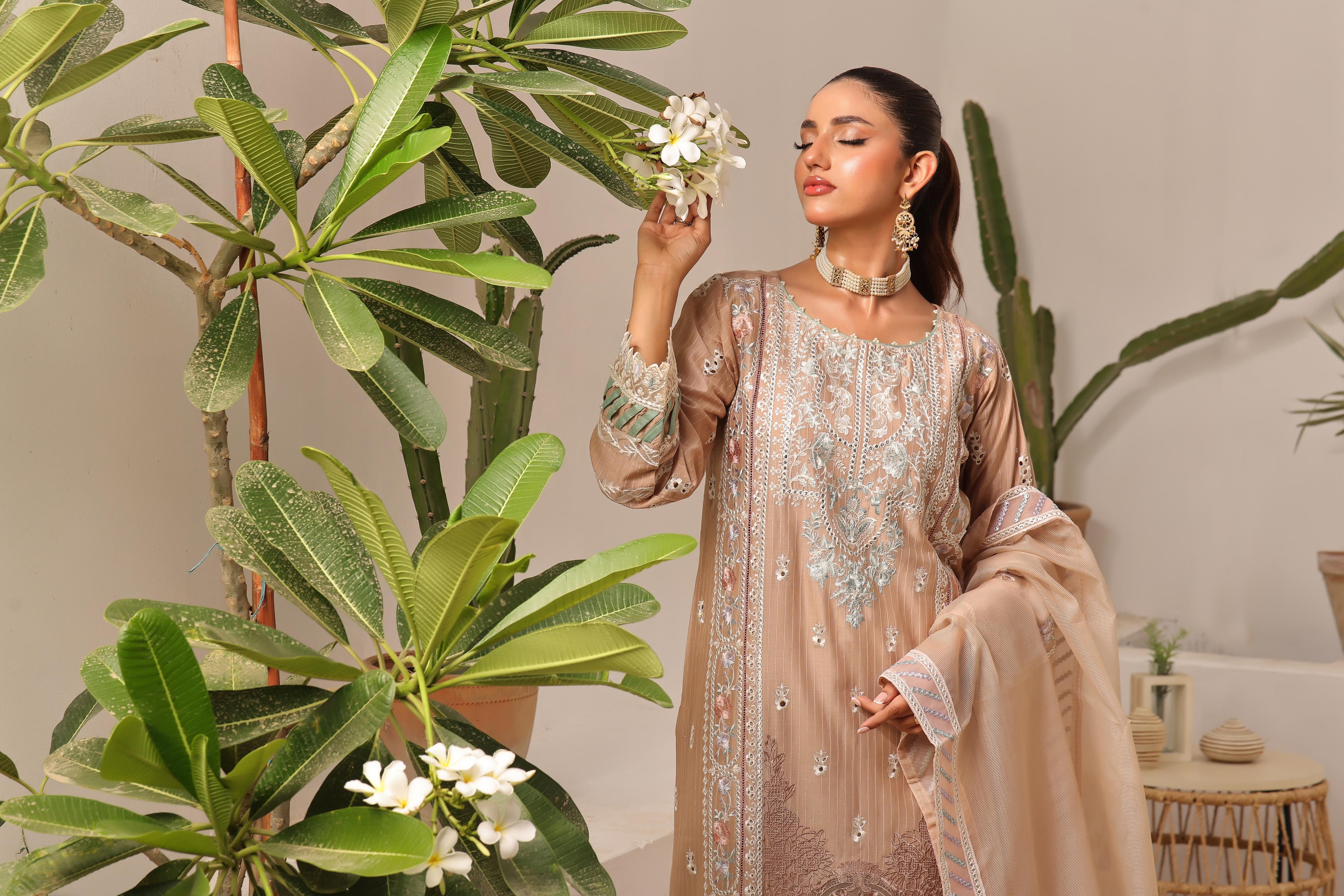 Dressline New Semi Stitched 3 Pcs Emb Viscose Zari Collection
