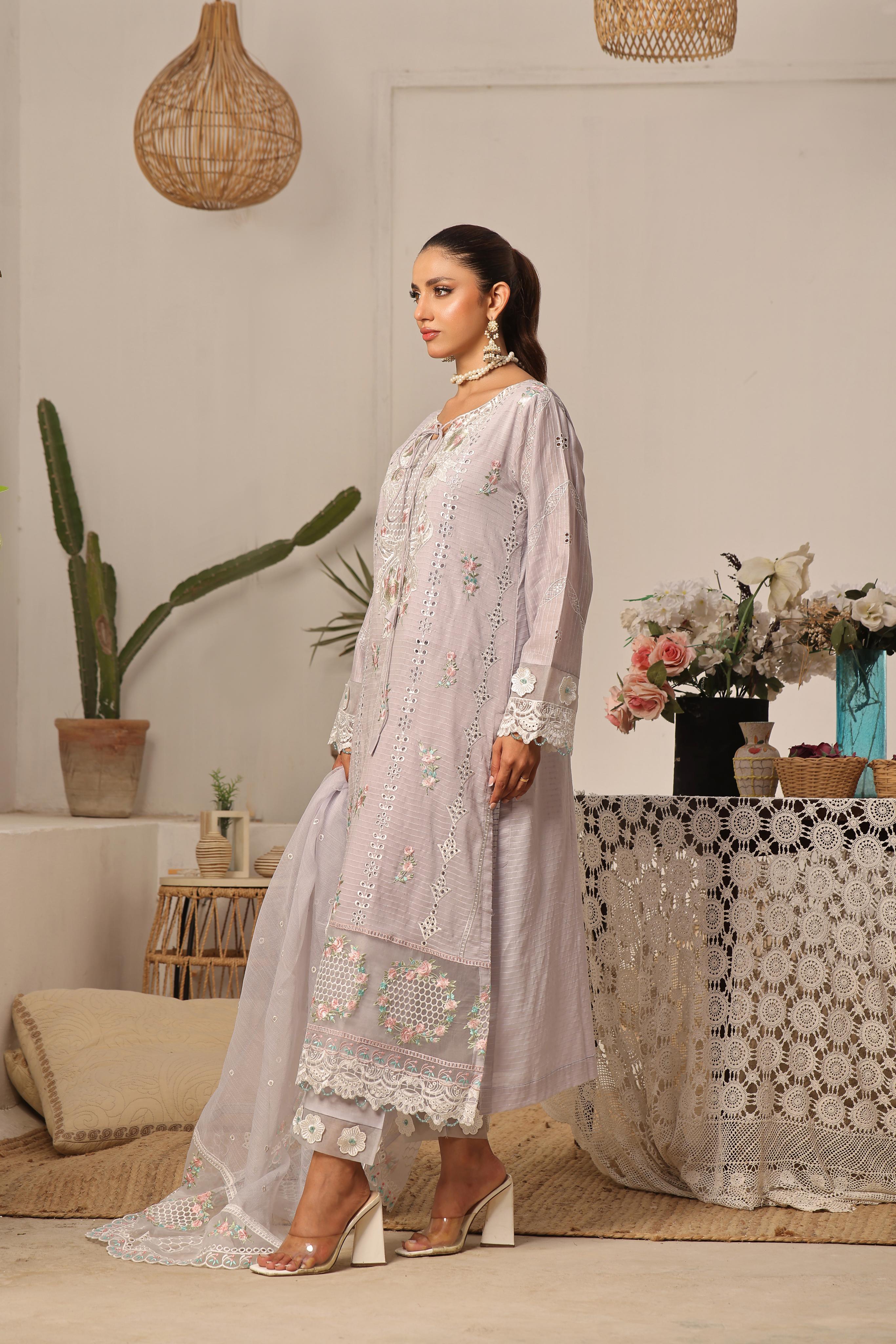 Dressline New Semi Stitched 3 Pcs Emb Viscose Zari Collection