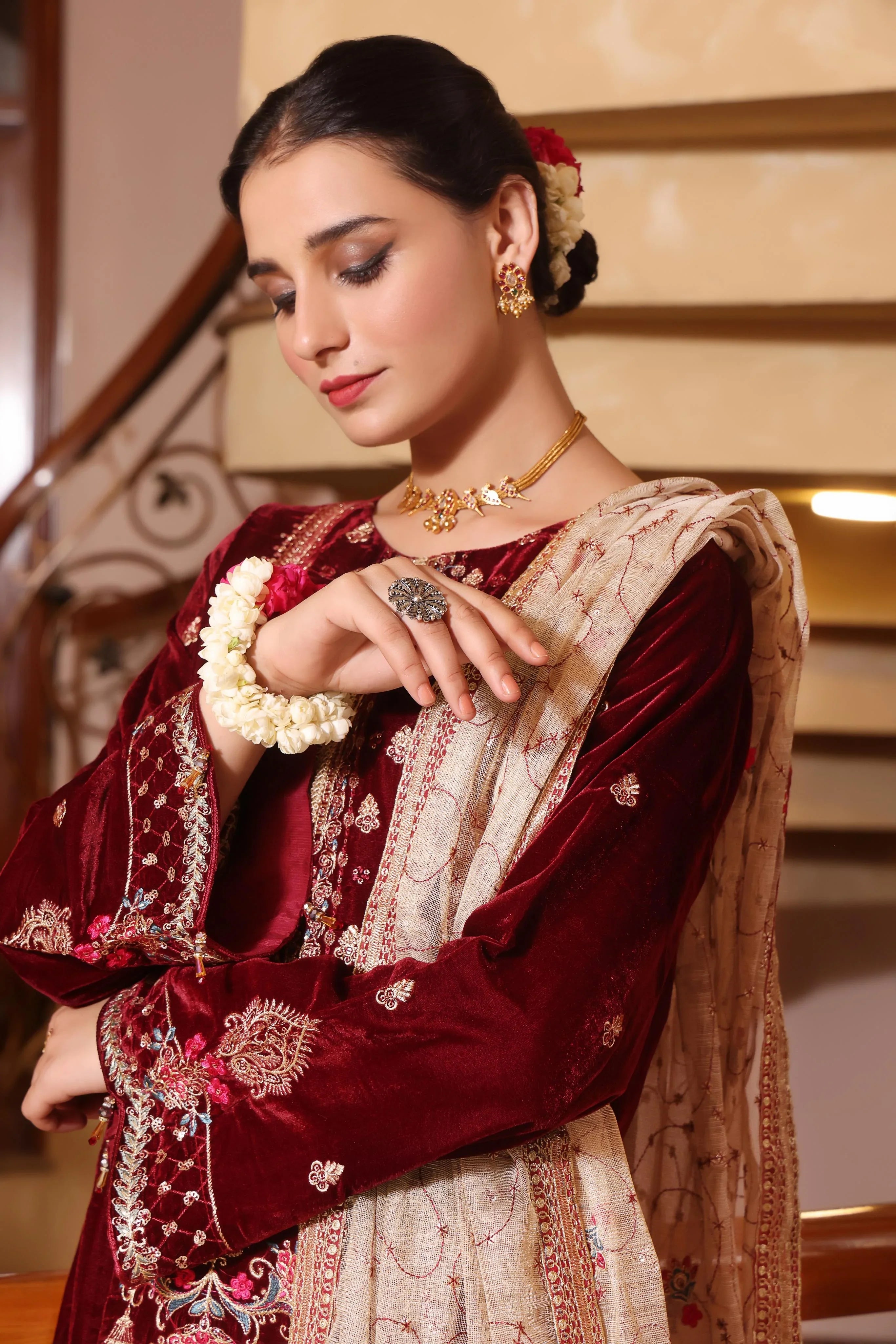 Dressline Unstitched 3 Pc Emb Luxury Velvet Collection