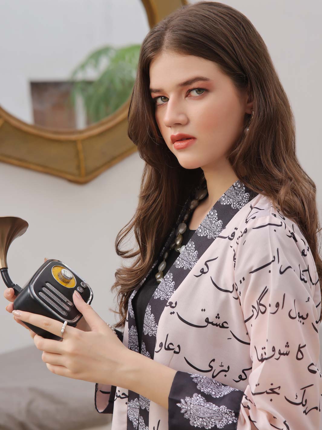 TNG Dastaan Shrug (Marble Peach) Collection'2024
