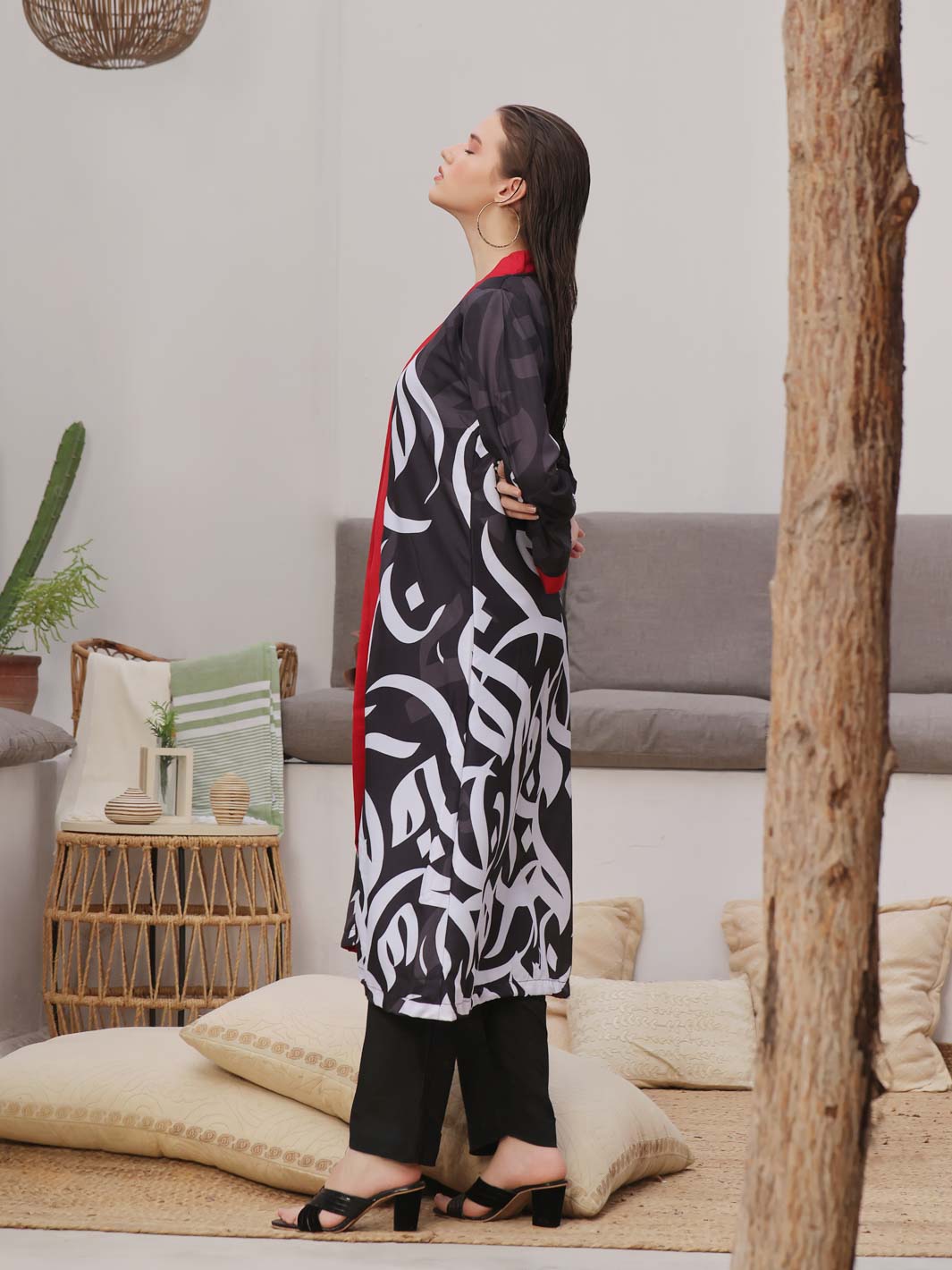 TNG Huroof Shrug (Black) Collection'2024