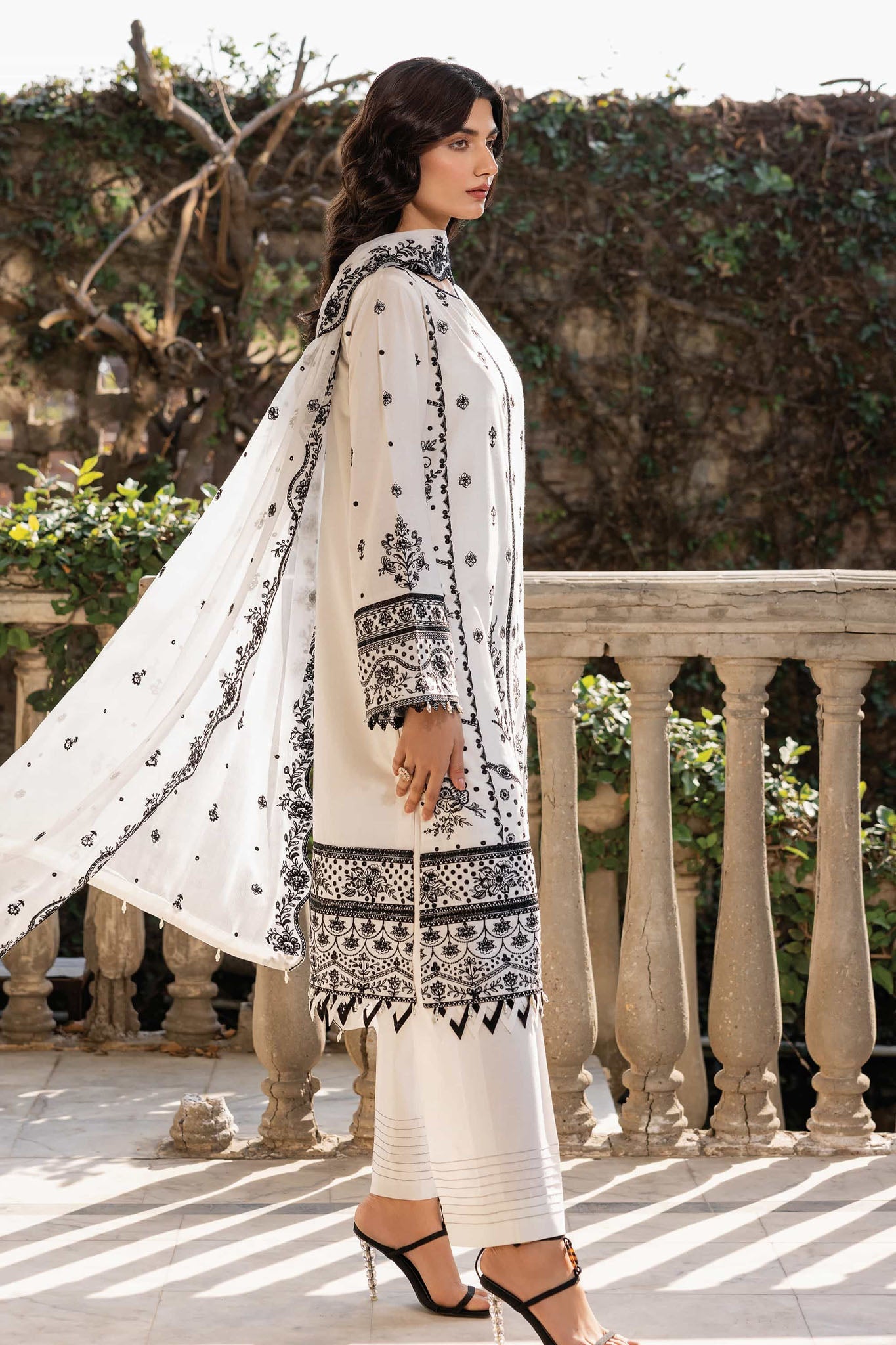 Bahar By Farasha Unstitched 3 Piece Emb Lawn Edit-II Collection-07-Ocean Pearl