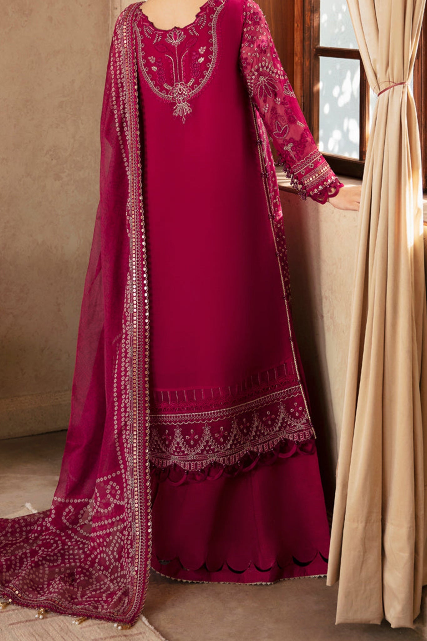 Yesfir by Xenia Unstitched 3 Piece Luxury Formals Collection'2024-09-Sarama