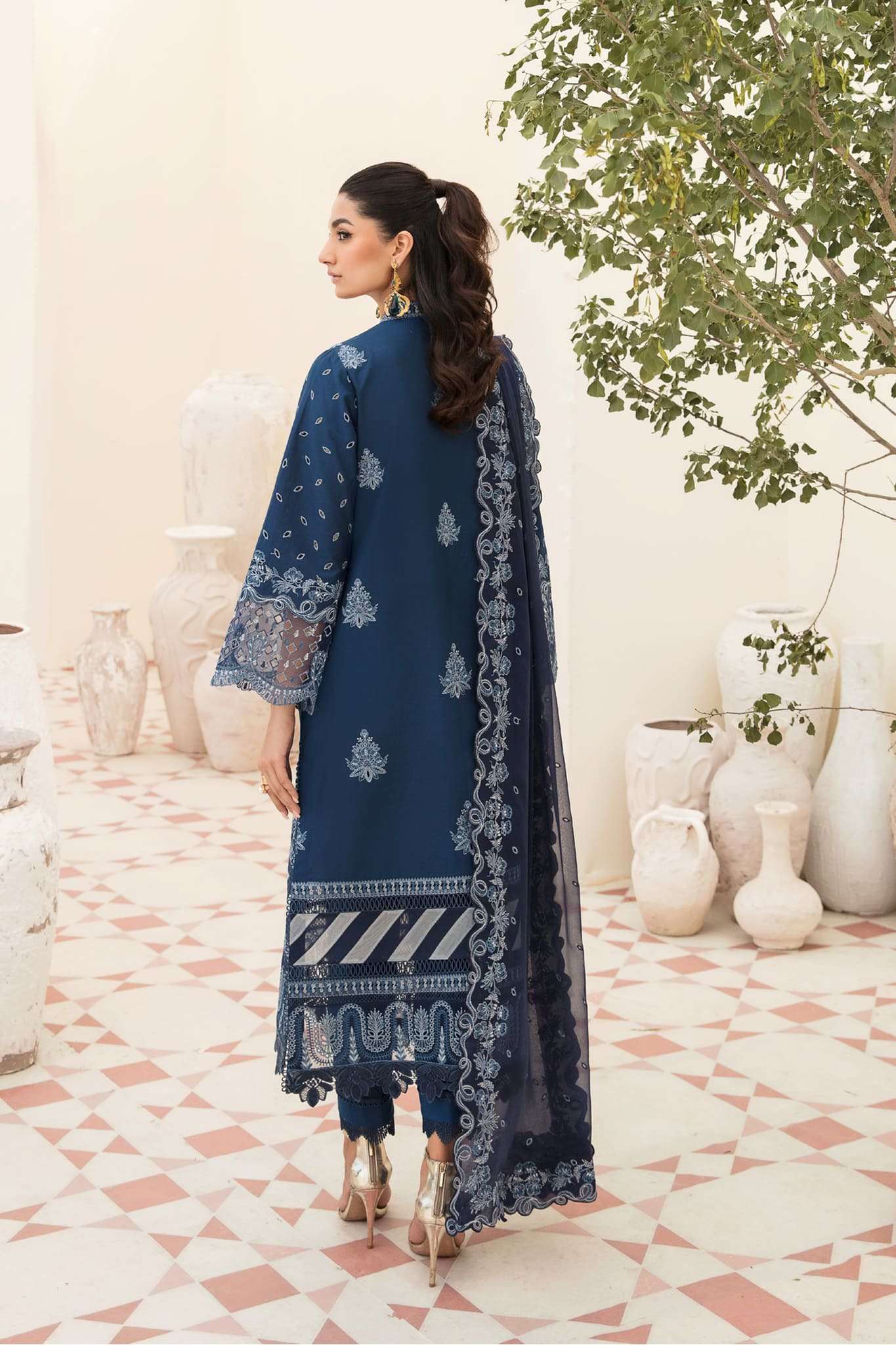 Afrozeh Unstitched 3 Piece Festive Chikankari Lawn Collection'2023-09-Azure