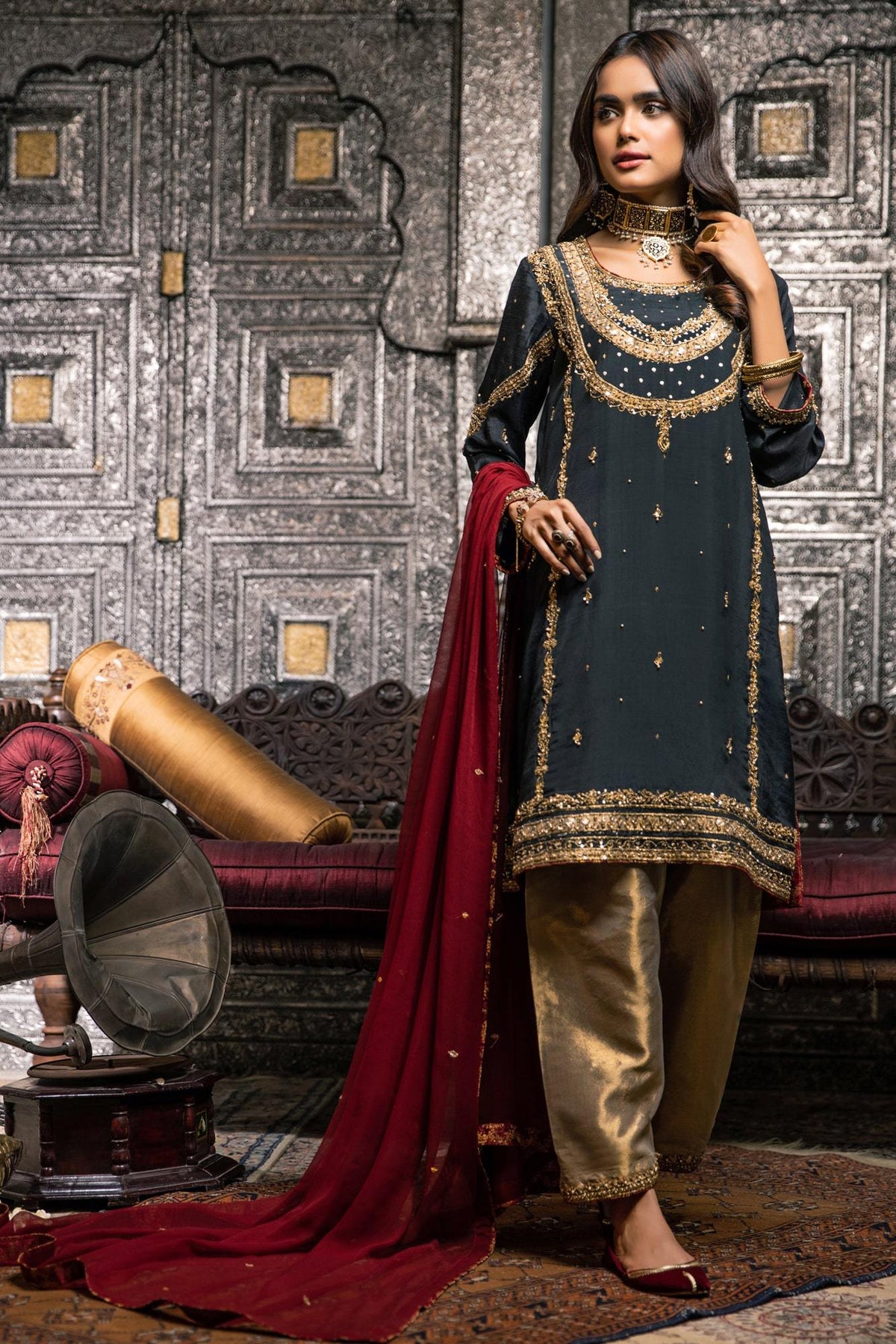 Zaaviay Stitched Eid Edit Shabnami (Three Piece)