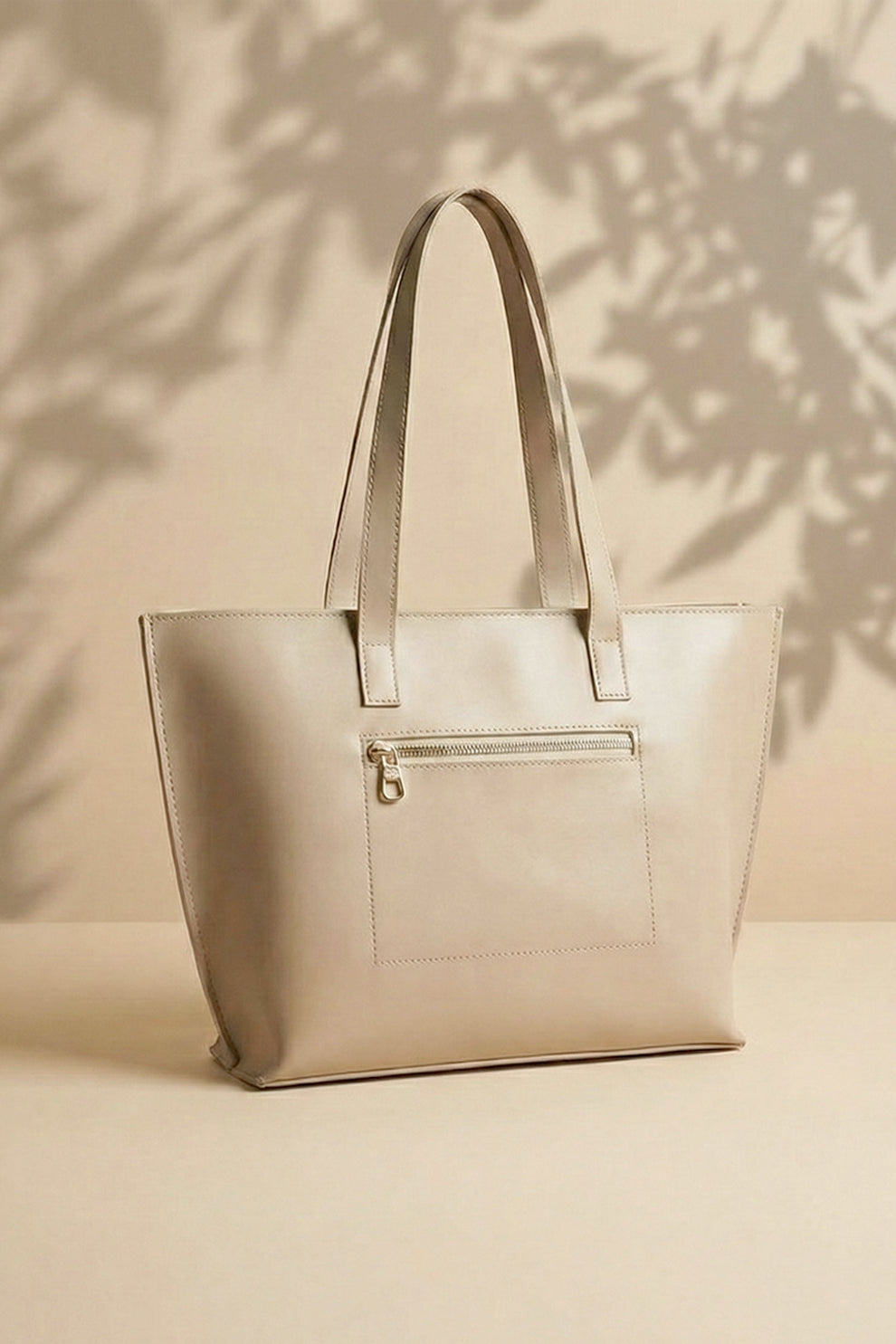 fineur alexa trendy and classic tote bags in Pakistan at affordable prices.