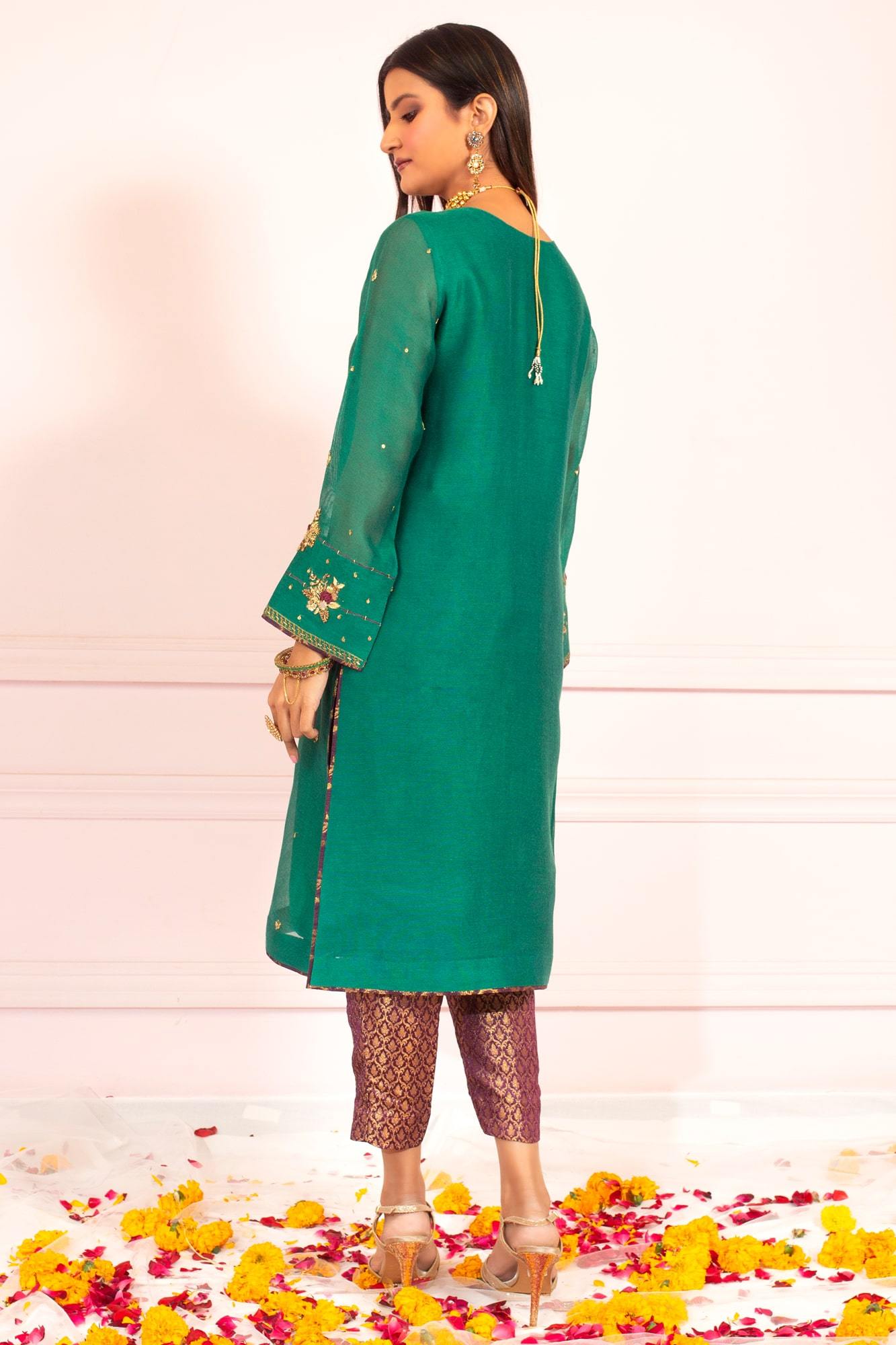 Soughaat By Zaaviay Stitched Henna (Two Piece)