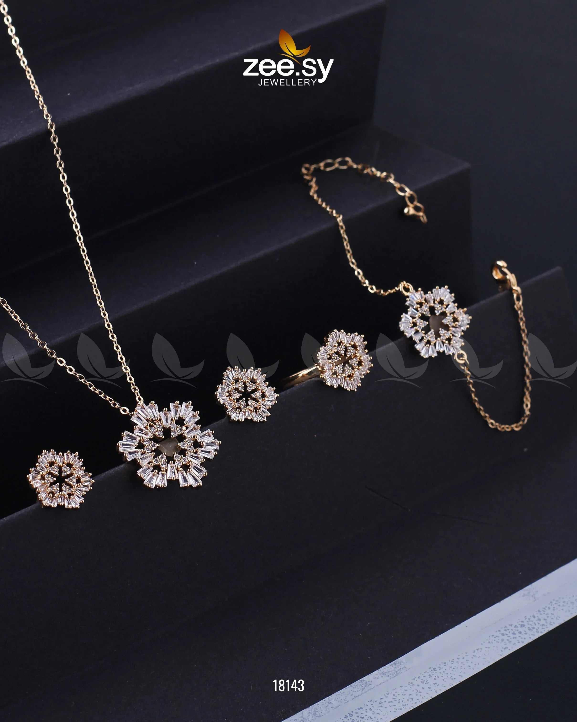 Snowflake Pendant Set Gold - Zeesy Jewellery