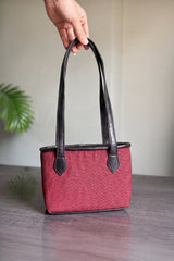 Fineur Mini Jute Shoulder Bag - Ruby Red