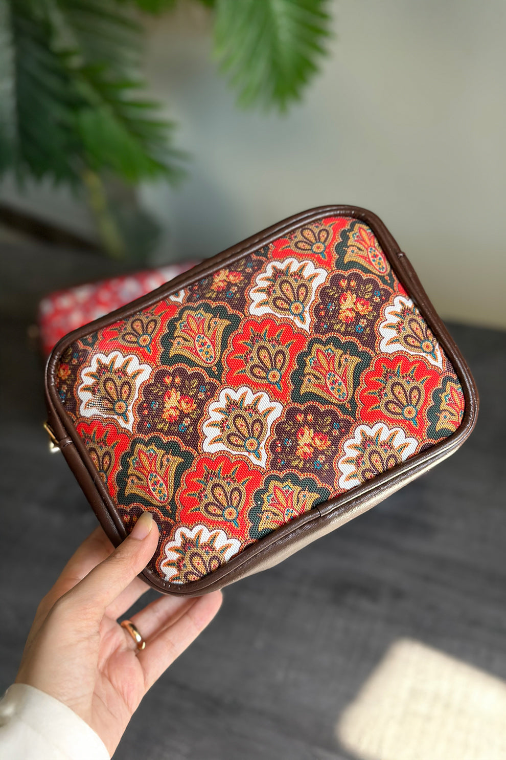Crossbody Women Bags & Purses Pakistan