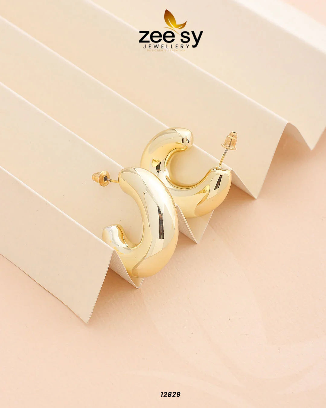 C-Type Stud Earrings - Zeesy Jewellery