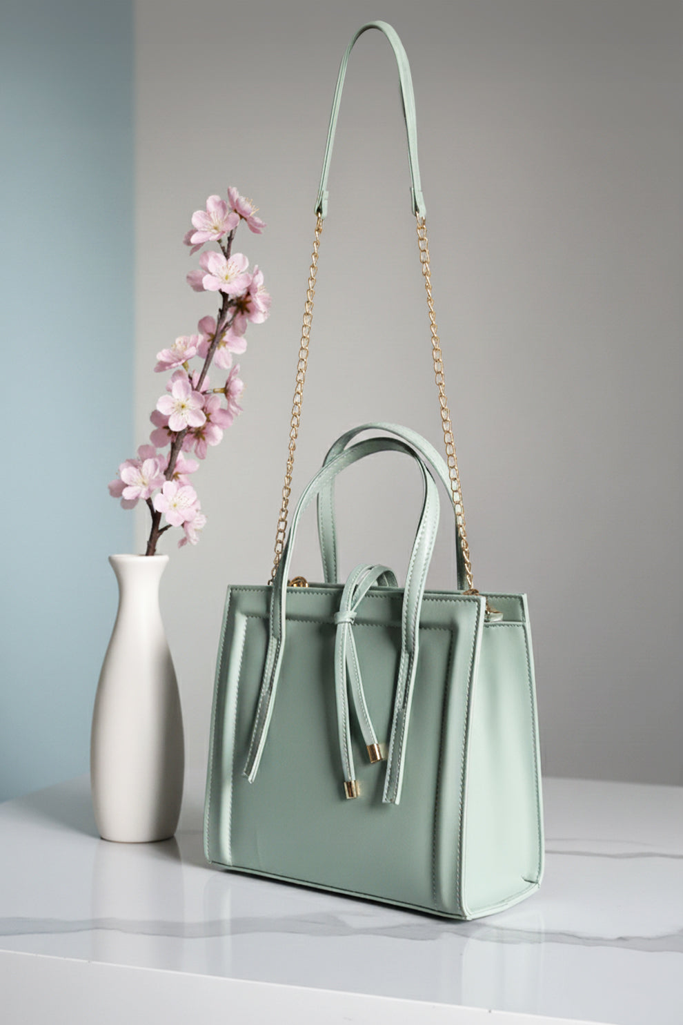 Best Shoulder Bags In Pakistan