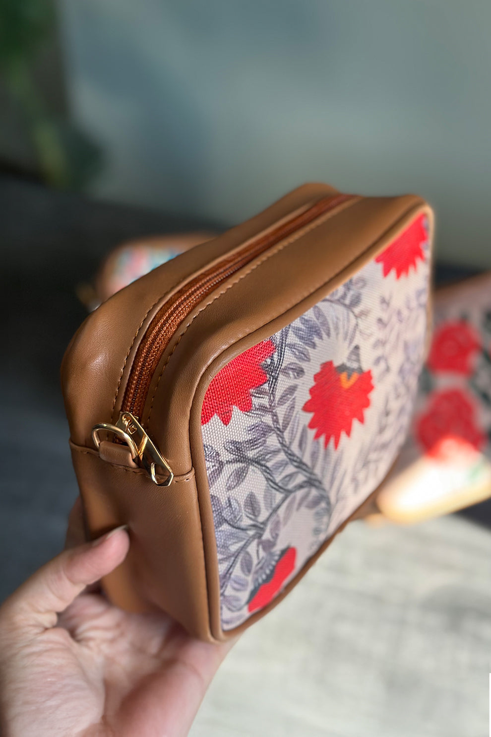 Crossbody Women Bags & Purses Pakistan