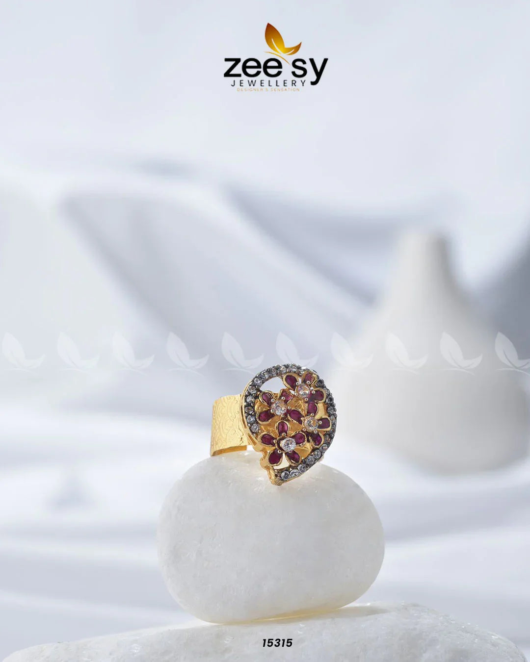 Hurrem's Ring Red - Zeesy Jewellery