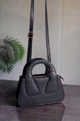 Fineur Handbag Crest - Black