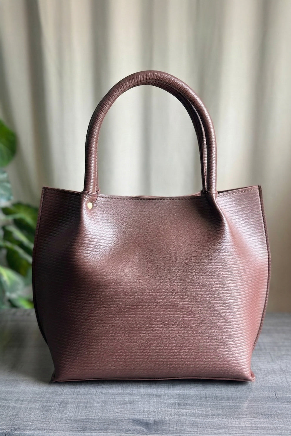 arcline Lowest price in pakistan, tote bags of pakistan under 1599