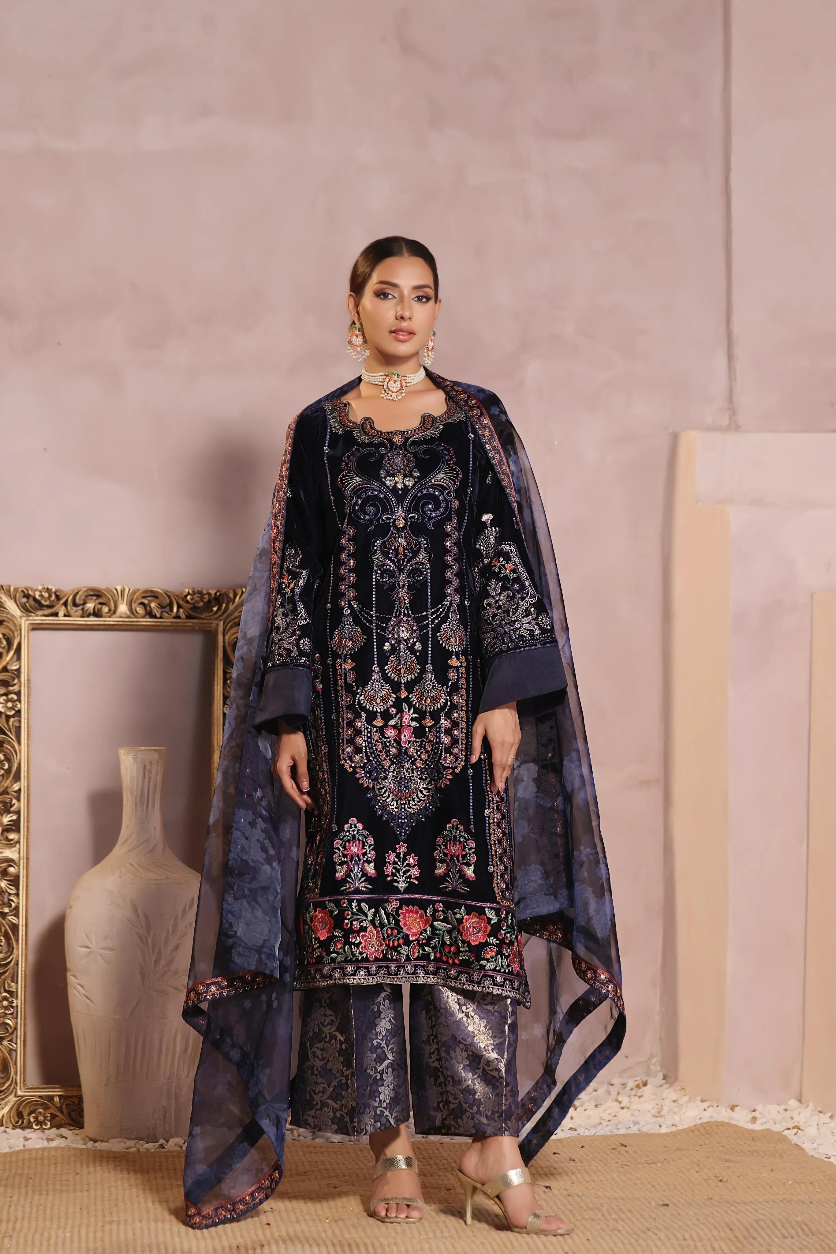 Dressline Unstitched 3 Pc Emb Luxury Velvet Collection