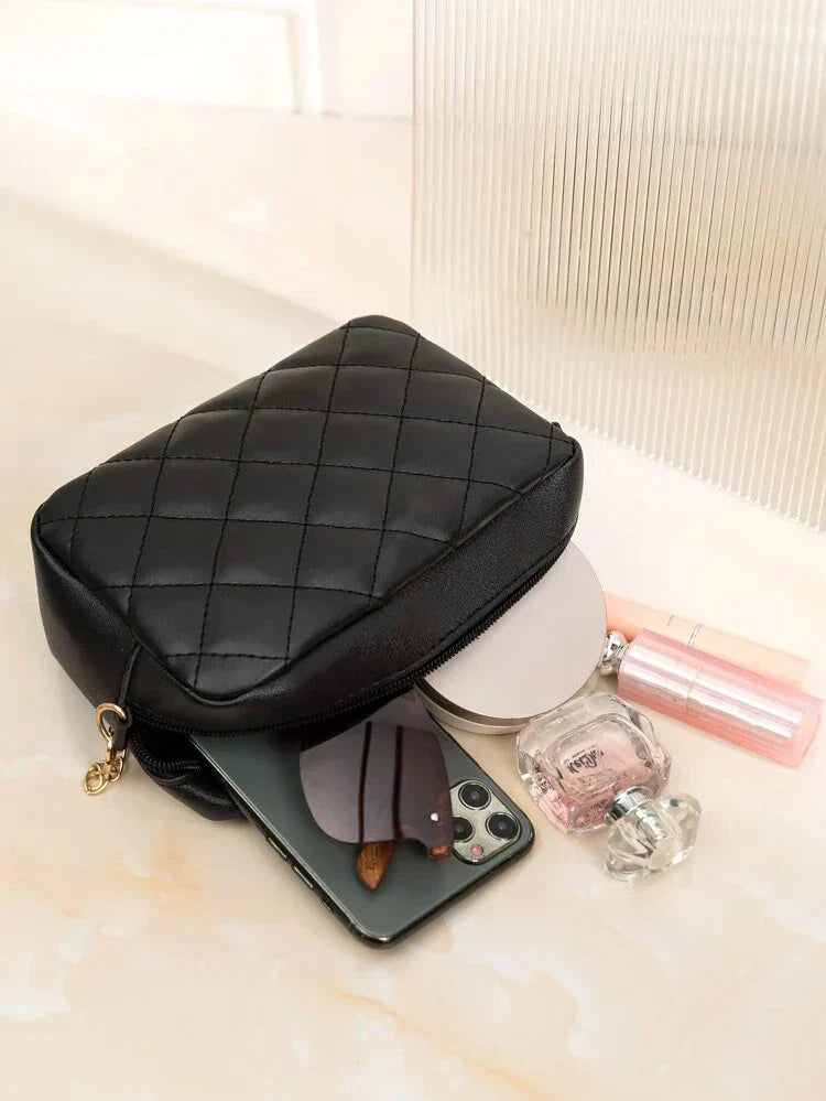 Fineur Urban Chic Crossbody Bag - Black
