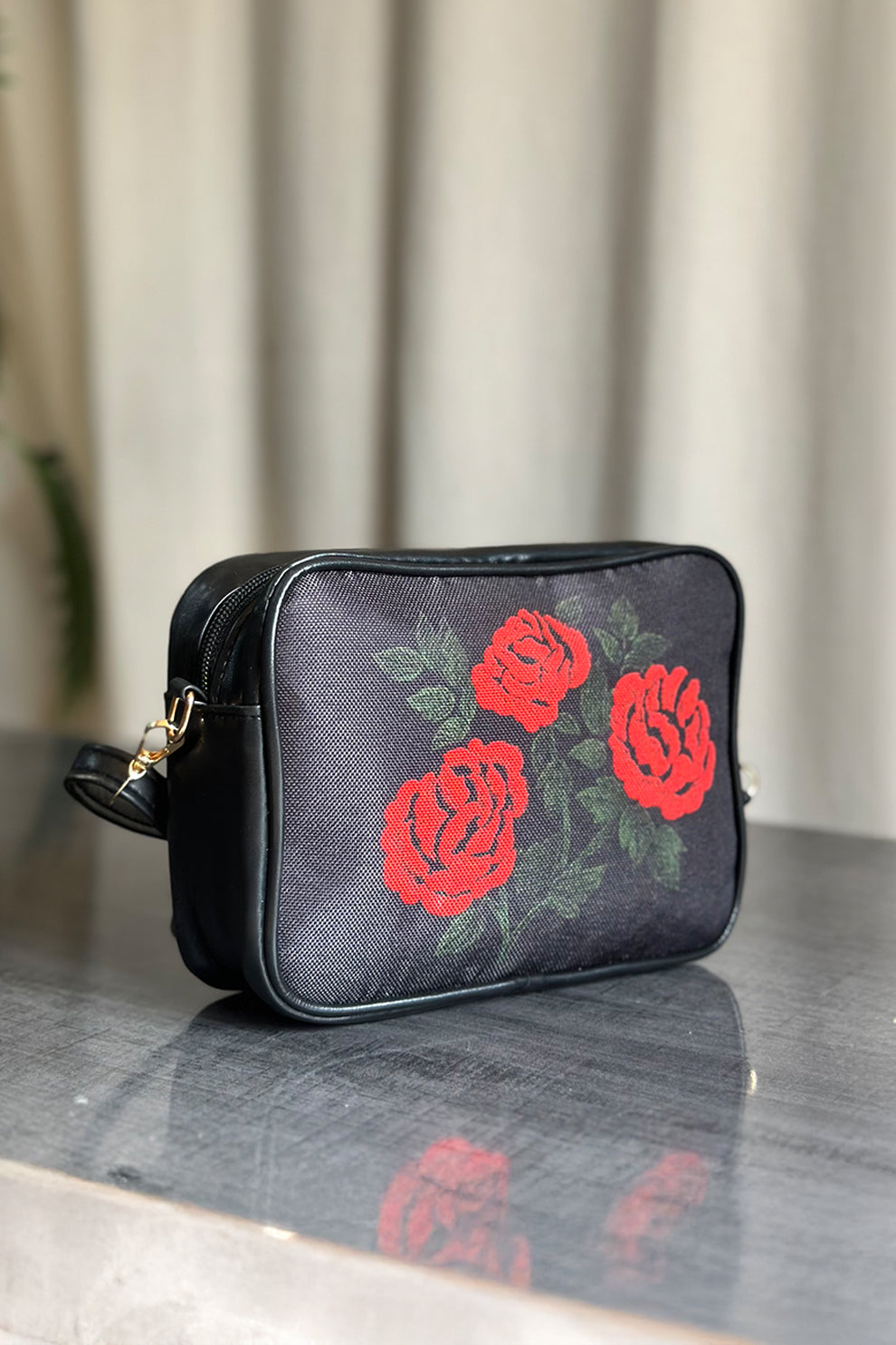 Crossbody Women Bags & Purses Pakistan