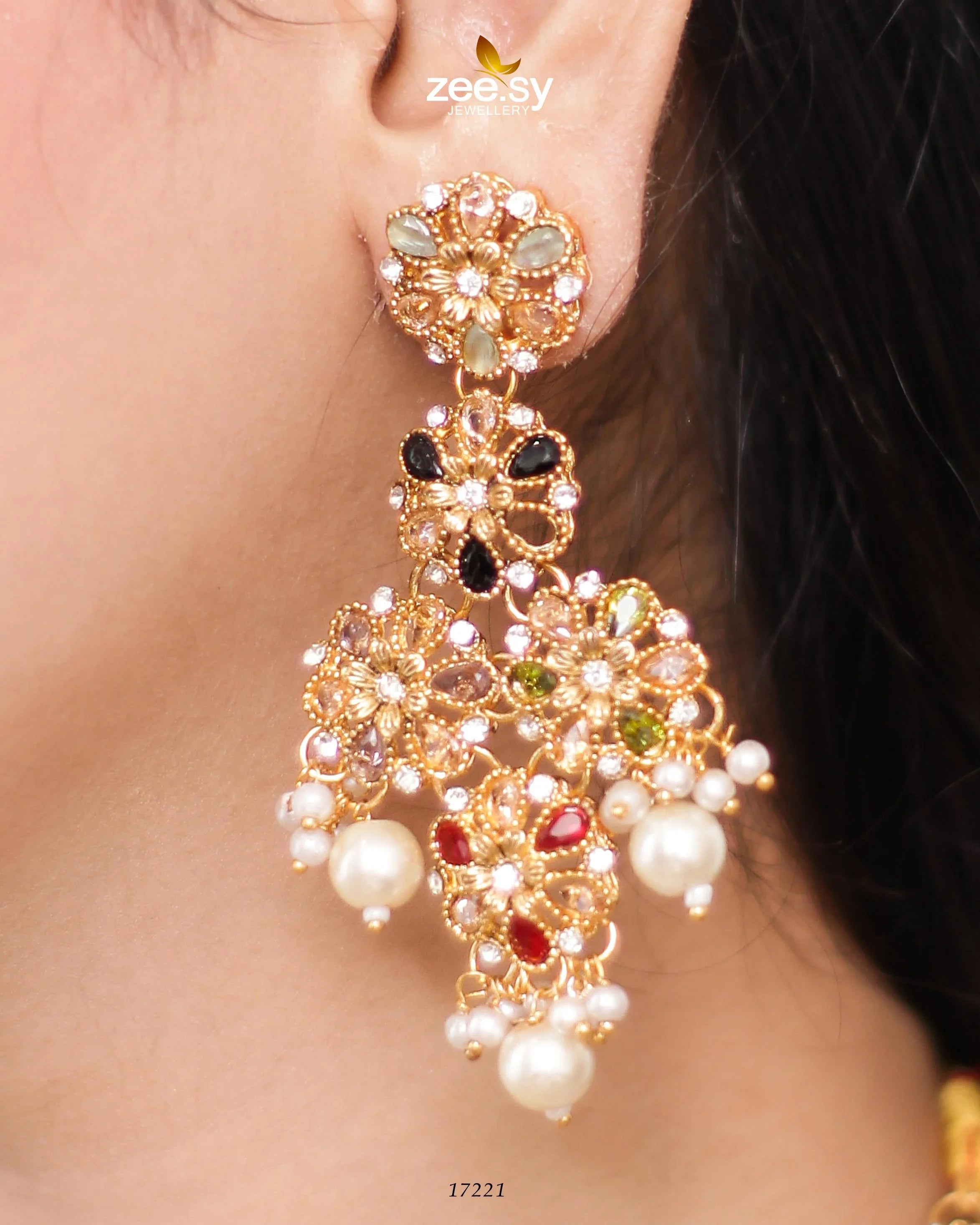 Magnolia Glimmer Necklace - Zeesy Jewellery