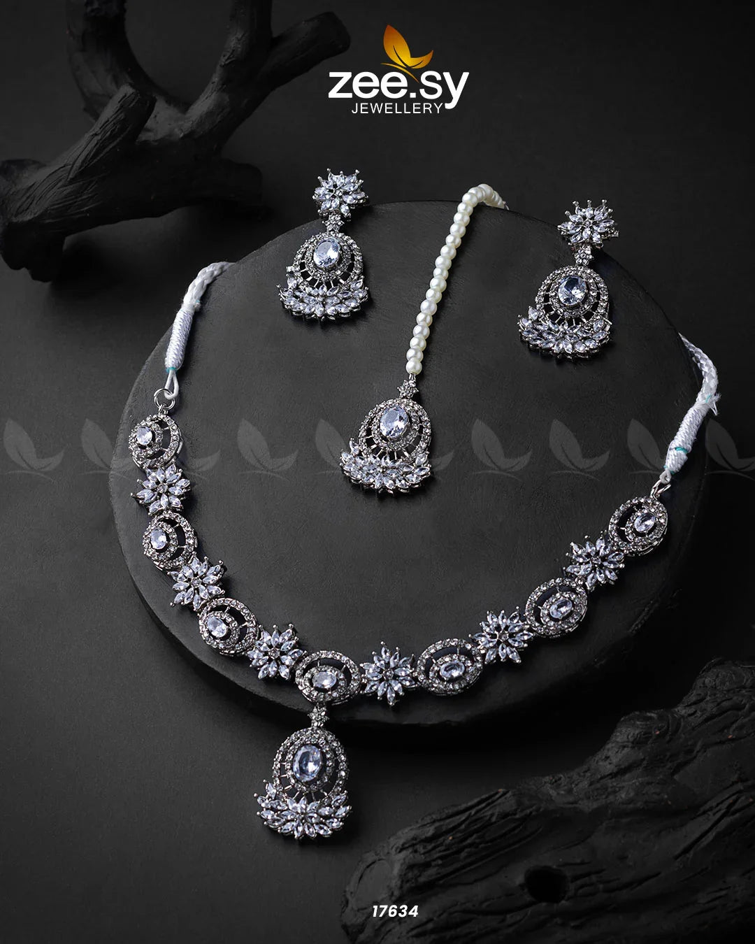 Vista Necklace White - Zeesy Jewellery