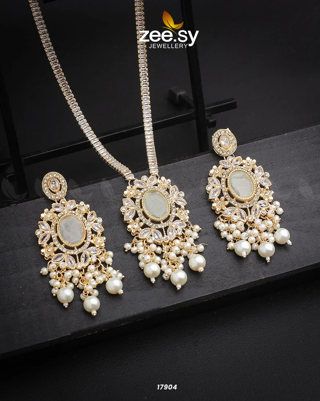 Adella's Necklace Golden White - Zeesy Jewellery