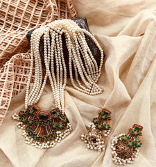 Made For Her-Noor-e-Rang Malaa Set