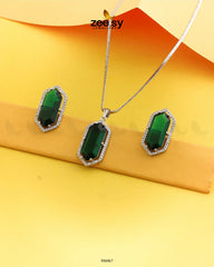 Jade Pendant set Emerald Green - Zeesy Jewellery