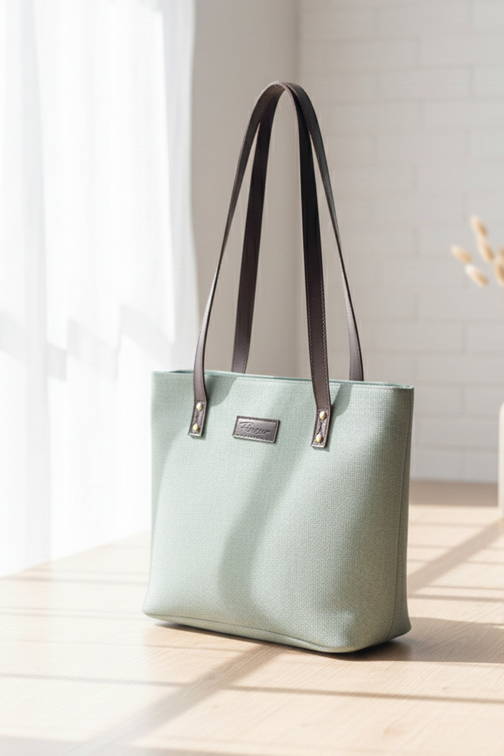 Buy Jute bags in affordable Price Best Quality in Pakistan Trendy Bags Of 2026