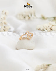 Averelle Ring Golden - Zeesy Jewellery
