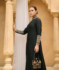 Mariam Malik Unstitched Luxury Formals Collection'2025-Luxury Formals - 2