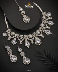 Chrysanthemum Necklace White - Zeesy Jewellery