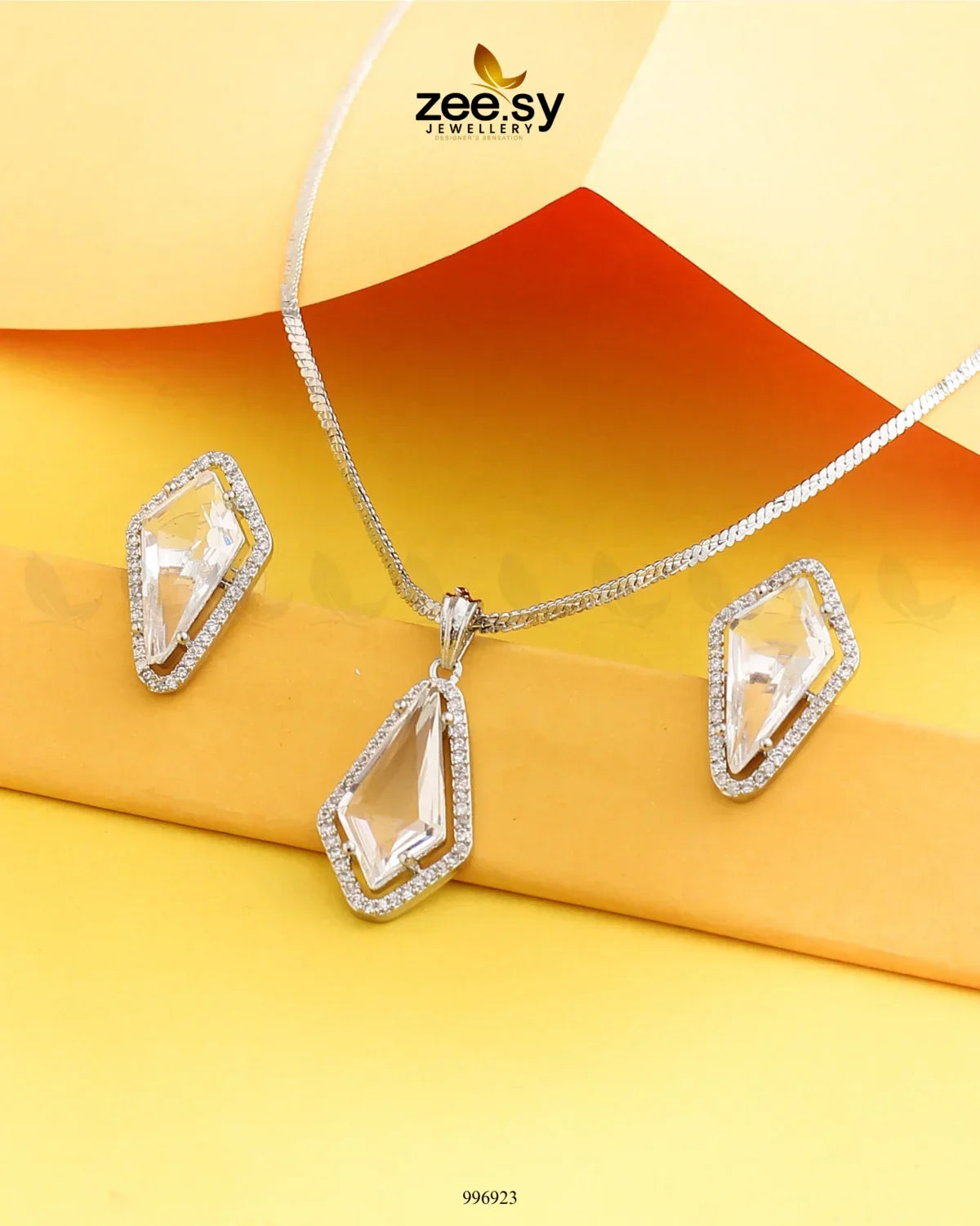 Gladiolus Pendant Set White - Zeesy Jewellery