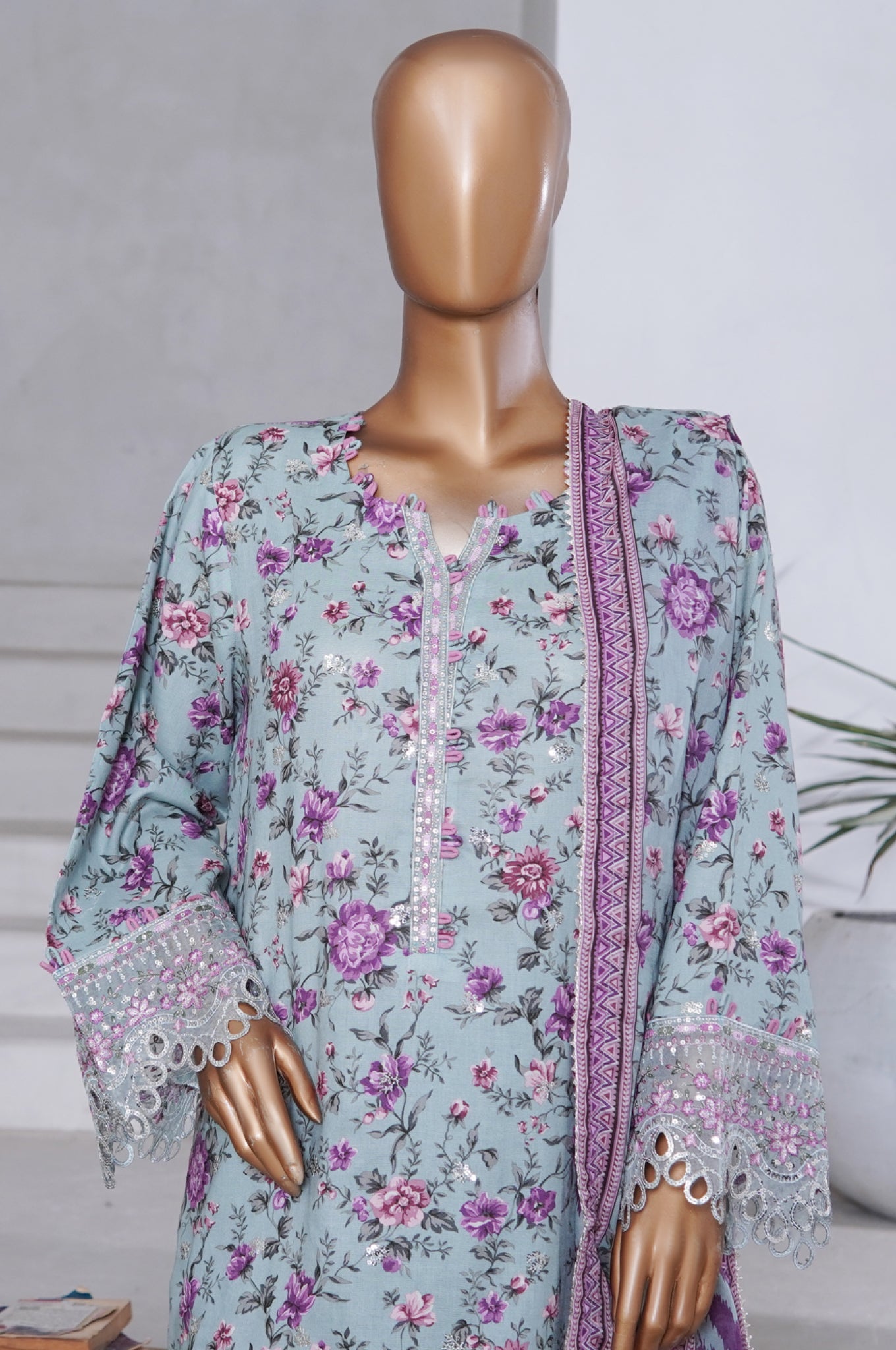 Bin Saeed Stitched 3 Piece Exclusive Emb Chikankari Cotton Collection'2025-WC-2408-Blue